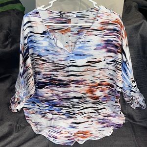 Jennifer Lopez Blouse - size Medium - Foldable Sleeves